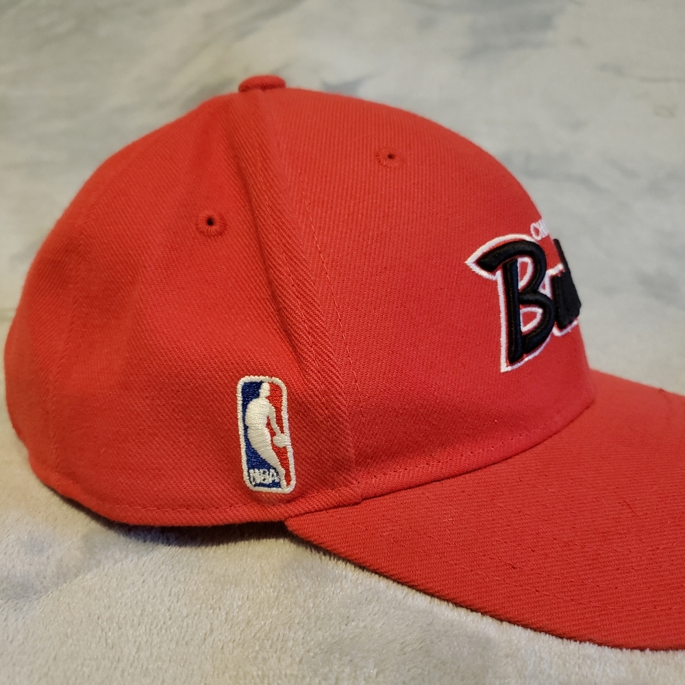 Adidas Chicago Bulls NBA Structured Adjustable Red Snapback Cap 100% Cotton - Picture 9 of 16